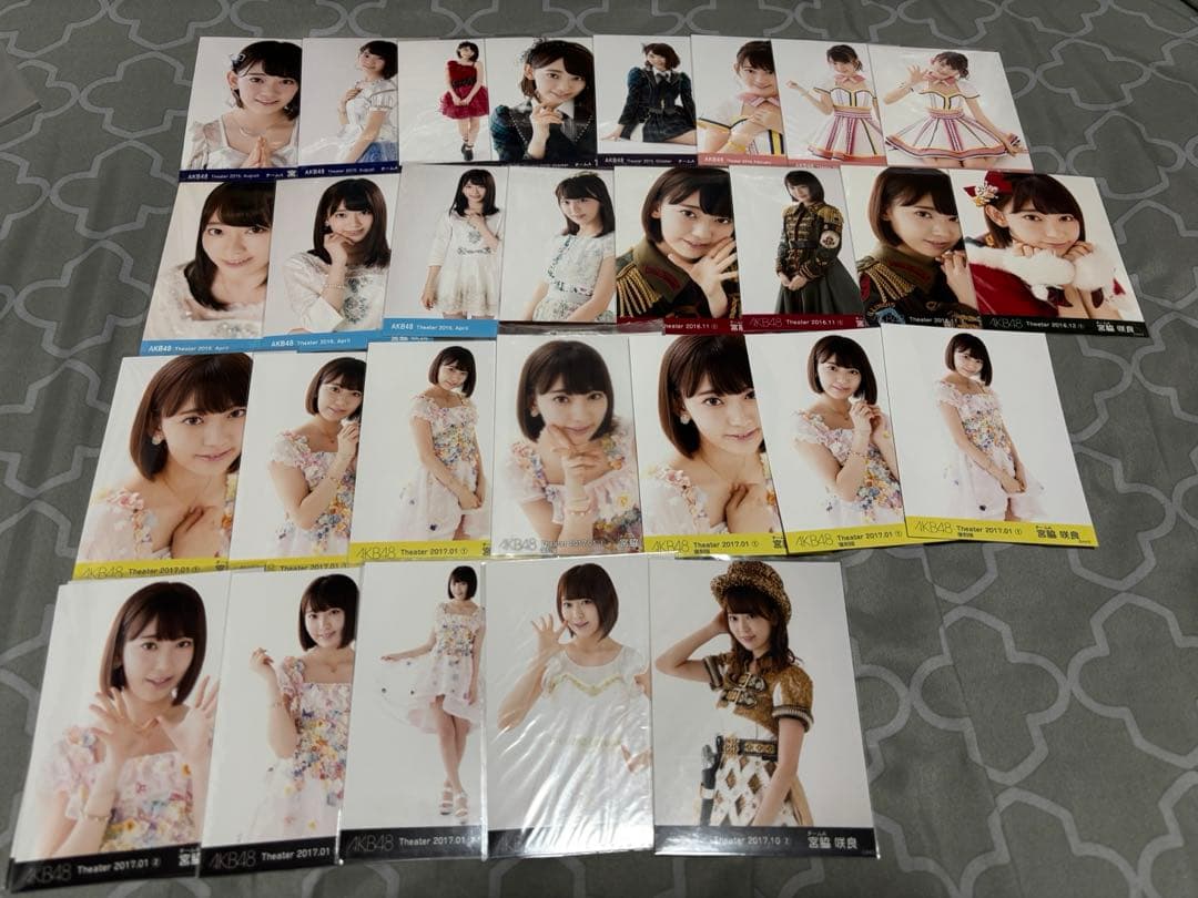 宮脇咲良　生写真