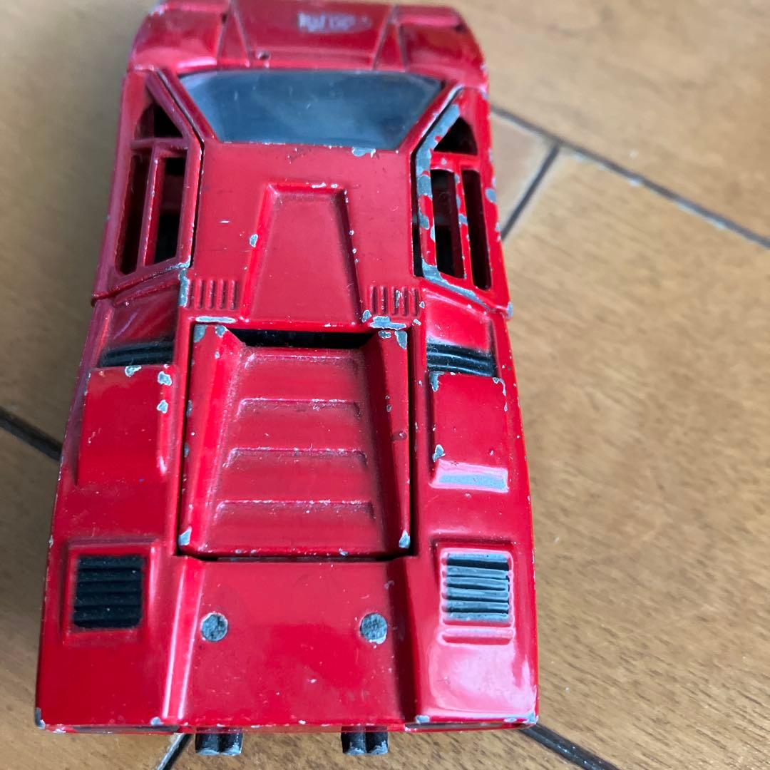 Lamborghini Countach ミニカー 1/43