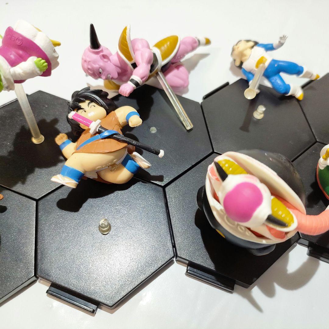 ☆　表表紙　ドラゴンボールフィギュア　神龍　孫悟空　ベジータ　デンデ　フリーザ