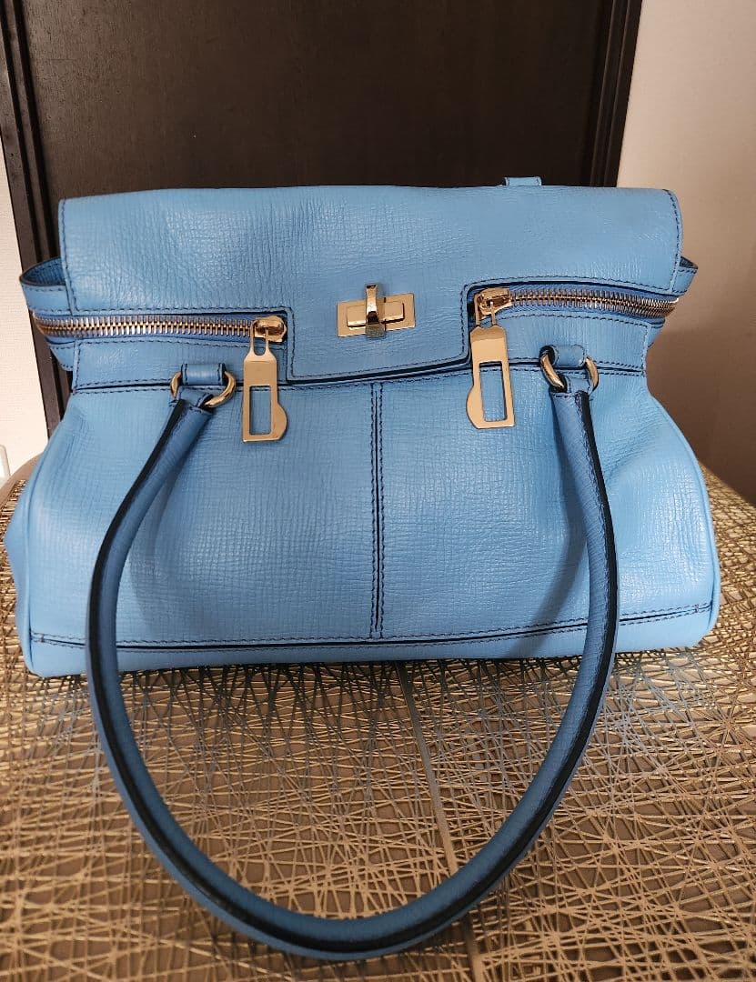 マックスマーラ ハンドバック&トートバック (マルゴー) ターンロック金具