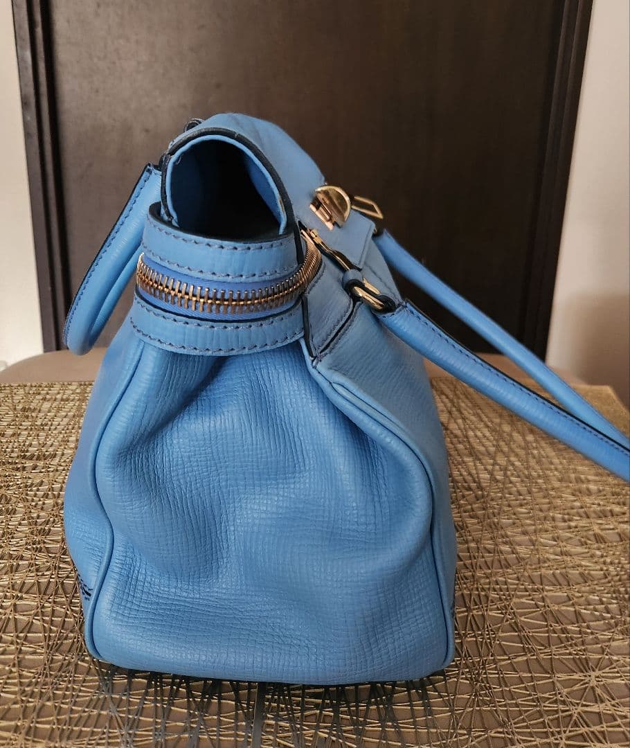 マックスマーラ ハンドバック&トートバック (マルゴー) ターンロック金具