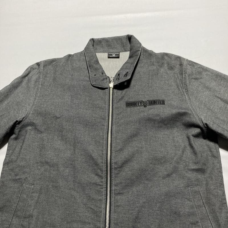 BOUNTY HUNTER☆胸ロゴ刺繍ドリズラージャケット スイングトップ 灰M