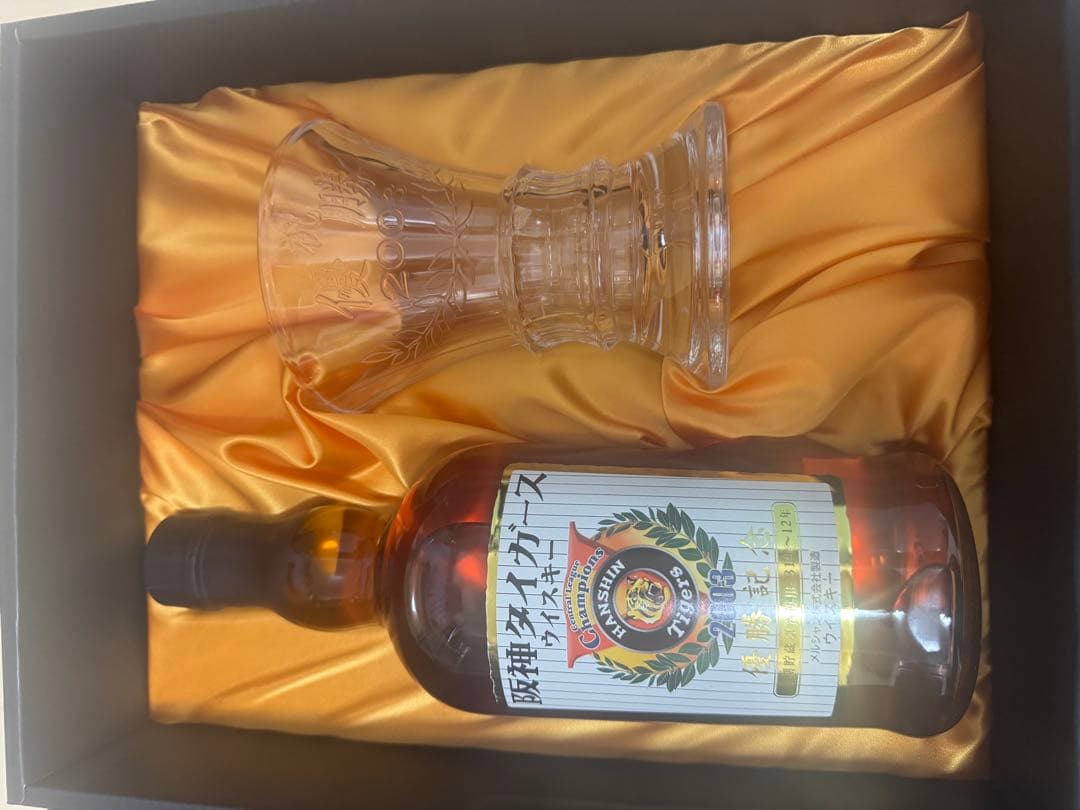 J apan様専用 阪神タイガース 2003年優勝記念ウイスキーセット