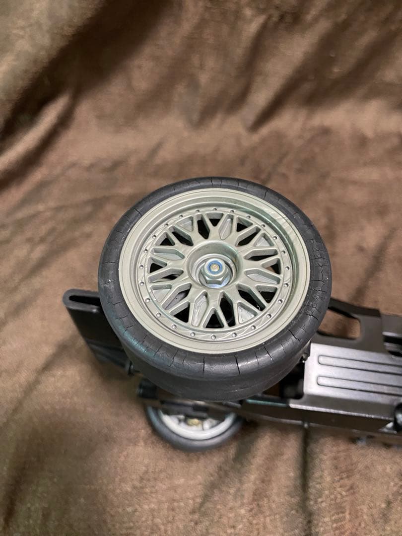 タミヤ　希少　Calsonic スカイラインGT-R TL01シャーシ