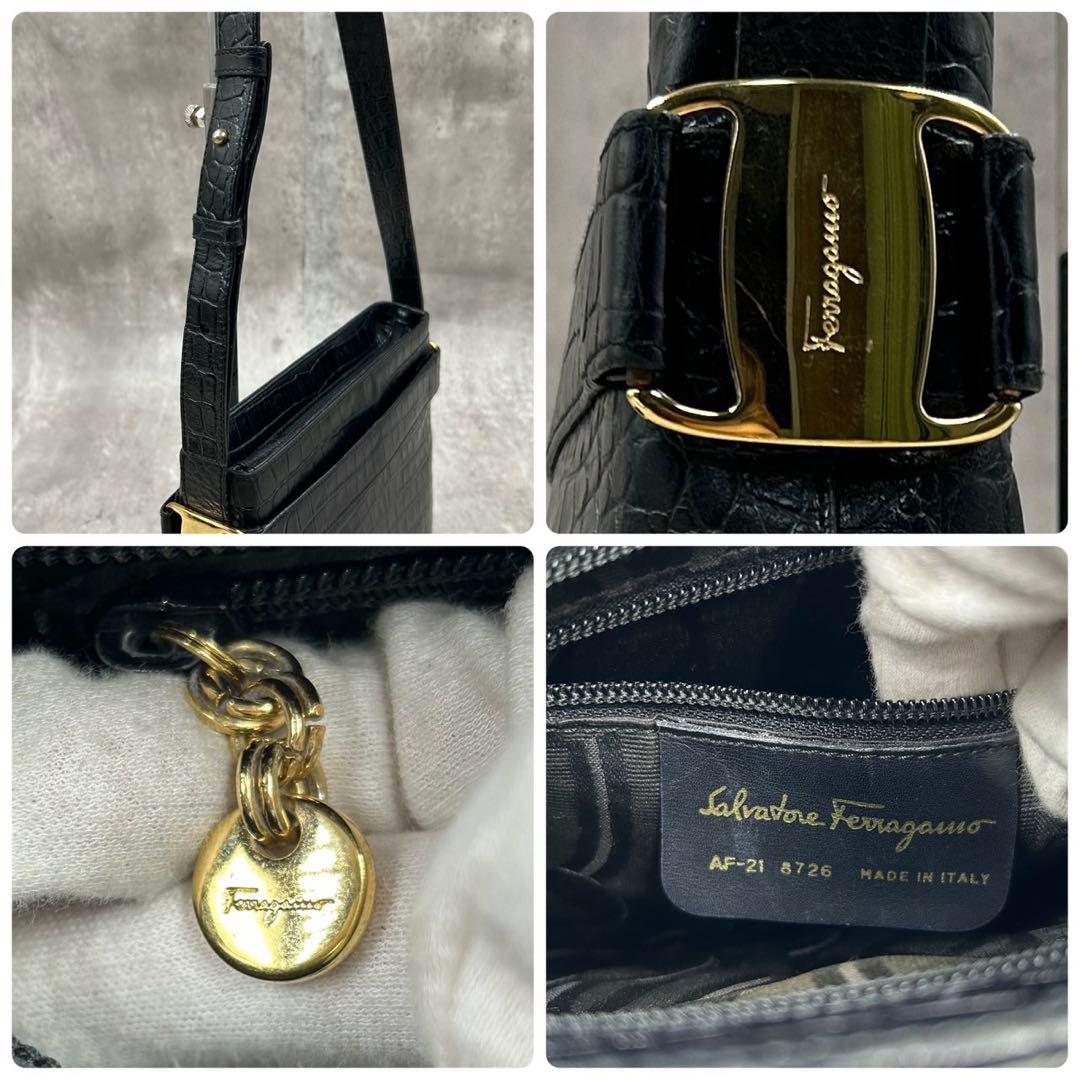 フェラガモ ショルダーバッグ ポシェット 肩掛け クロコ ブラック ヴァラ