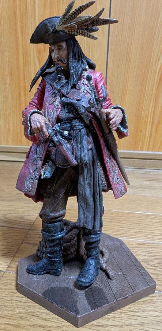 パイレーツ・オブ・カリビアン、ジャックスパロウ父エドワード・ティーグ