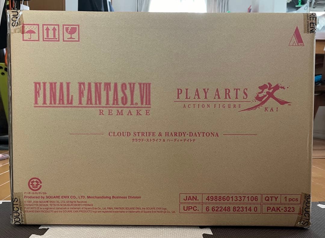 新品未開封　FF7クラウド&ハーディ＝デイトナ アクリルスタンド 神羅ピンバッジ