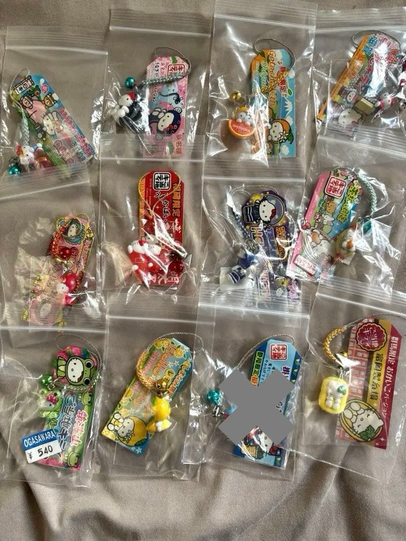 ご当地キティ　まとめ売り　49点　バラ売りは購入前にコメントしてください