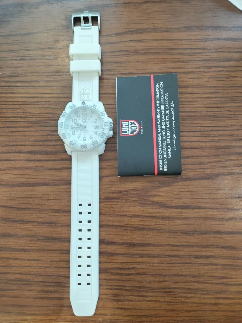 美品 LUMINOX WHITEOUT Navy Seals
