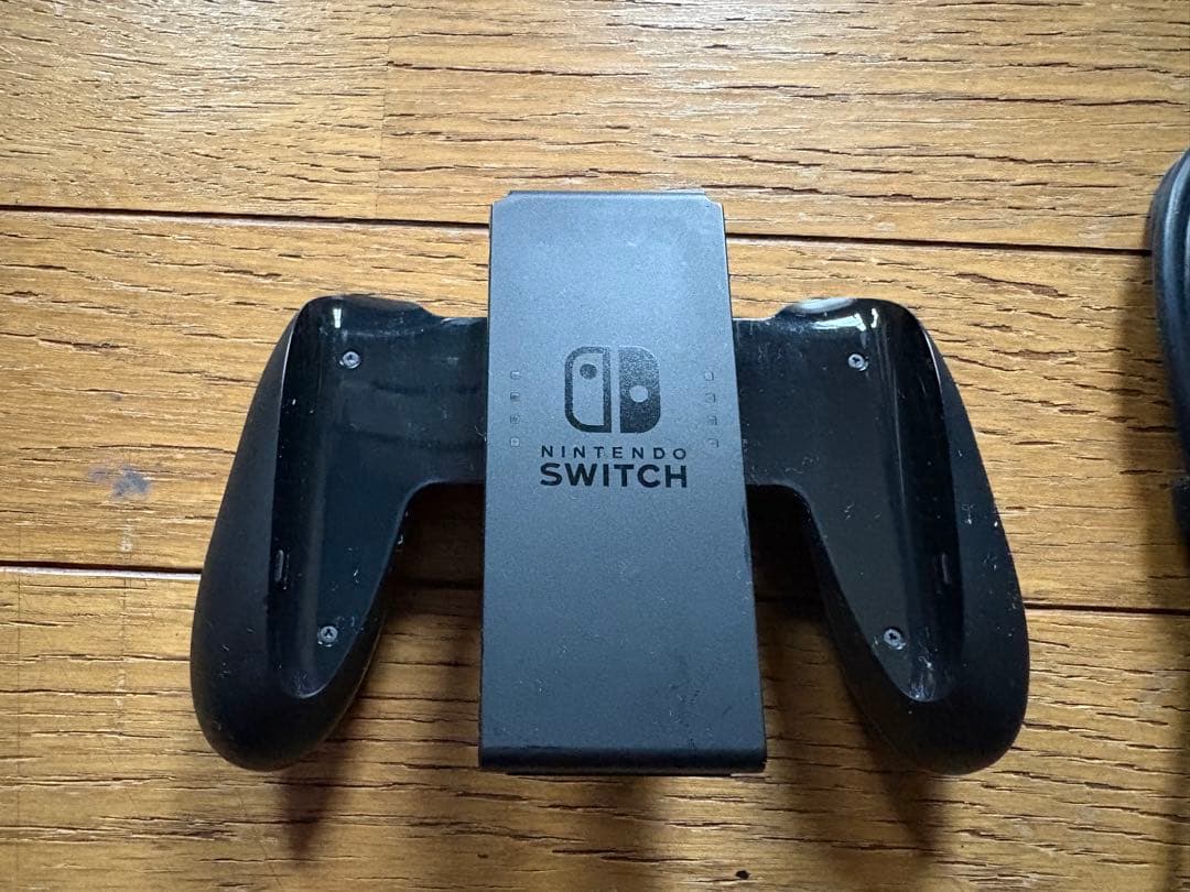 Nintendo Switch 本体 HAC-001(ジョイコンのみなし）