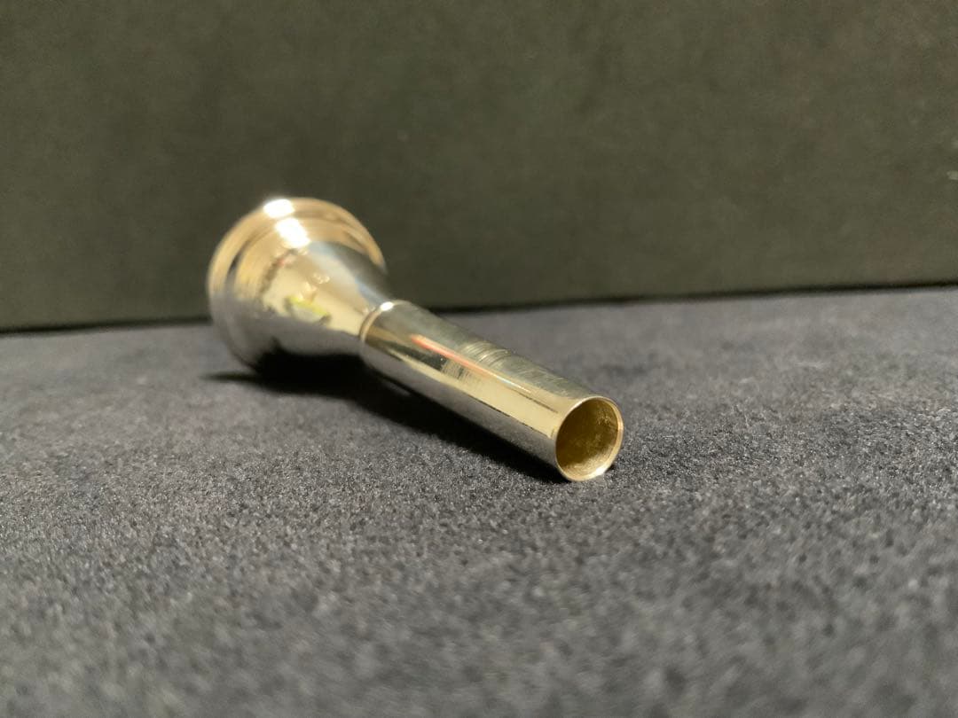 【美品】Original E.Schmid 145 ホルンマウスピース