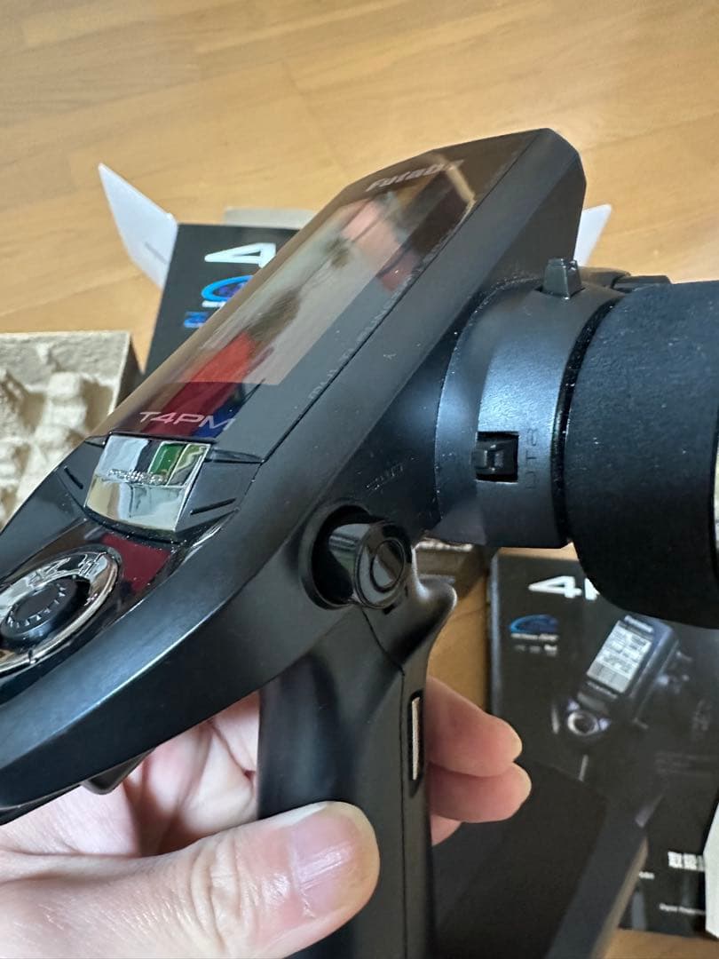 Futaba T4PM ラジコン送信機のみ
