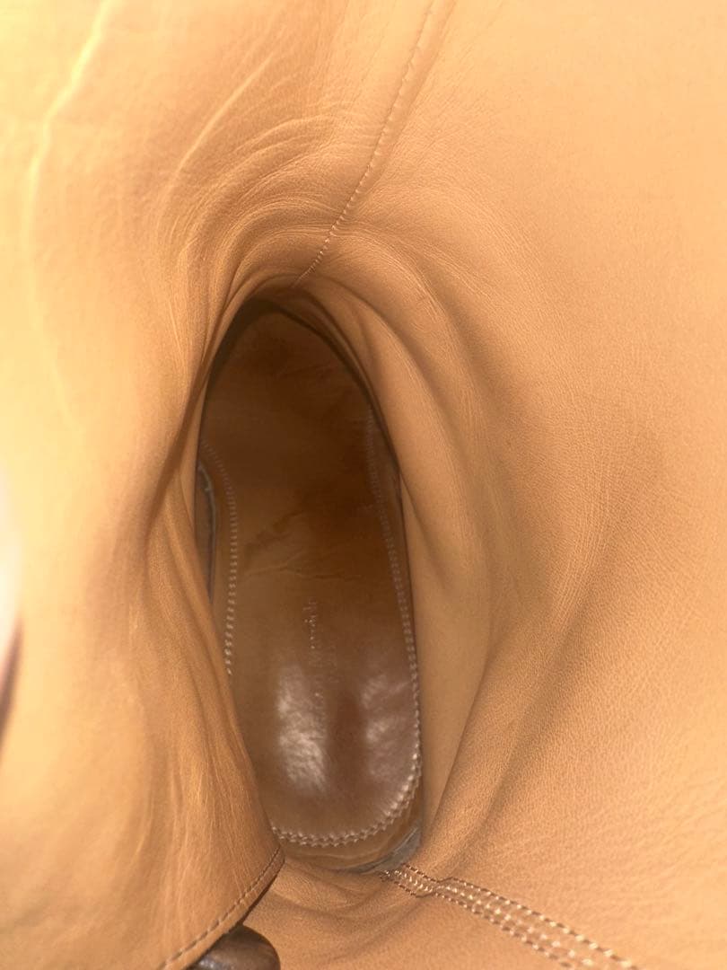 マルジェラ　足袋ブーツ