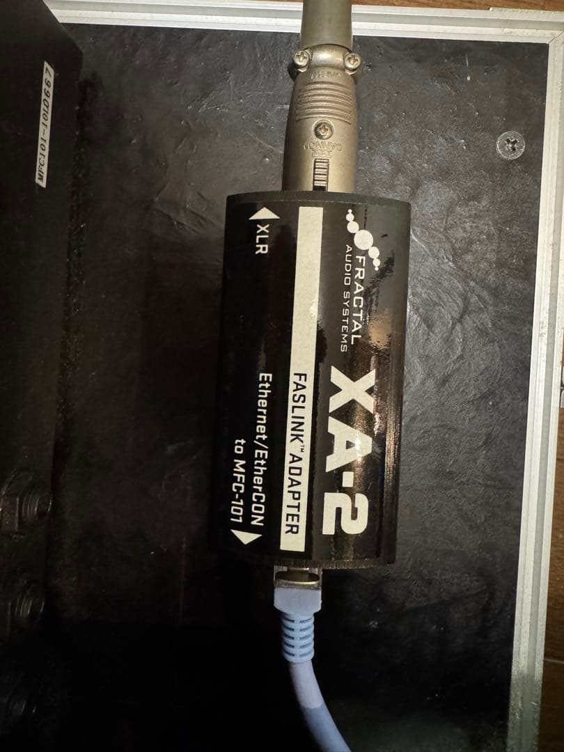 Fractal Audio Axe FX II XL+ & MFC101等