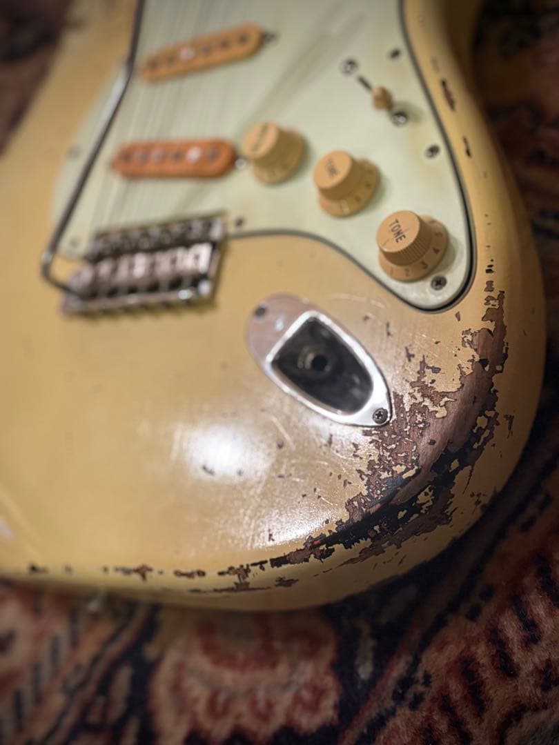 Component custom Stratocaster フルエイジド