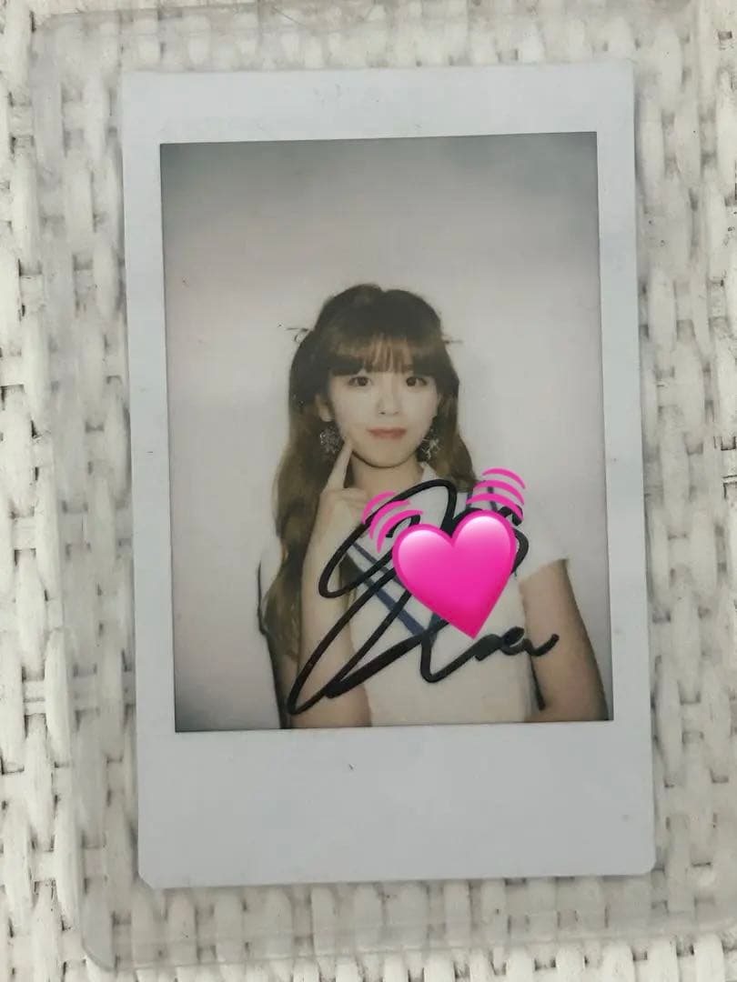 NiziUリク サイン入りポラロイド写真 直筆サイン NiziU 直筆サイン入り