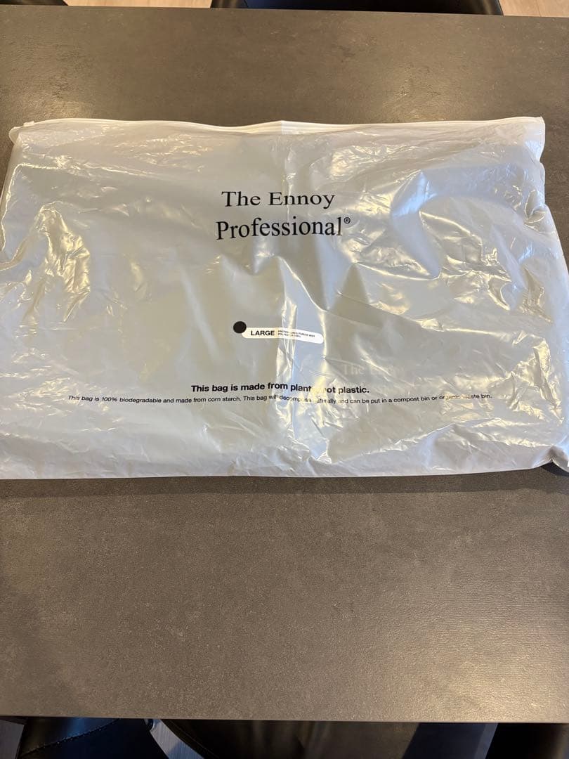 The Ennoy Professional ベスト Lサイズ ダークグレー