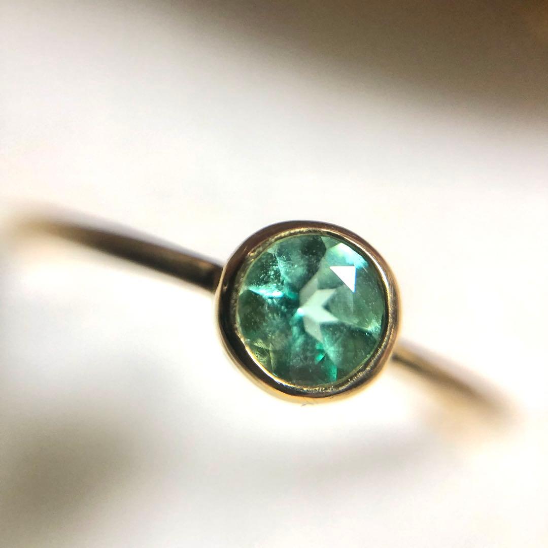 パステルカラーエメラルド　K18 リング　12号