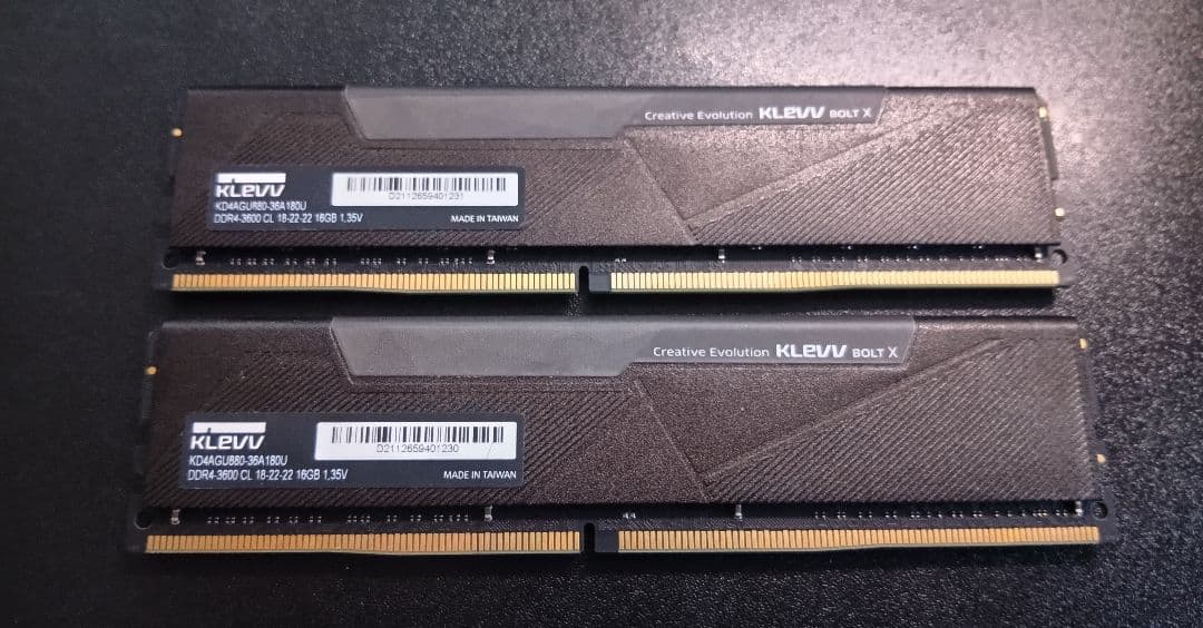 KLEVV BOLT X DDR4 32GB (16GB×2) 3600MHz - メルカリ