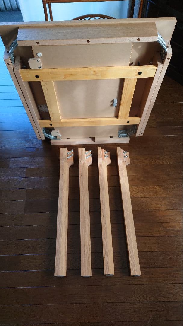 IKEA、オーク調、伸長式テーブル:エーゲダレーン（テーブルのみ)