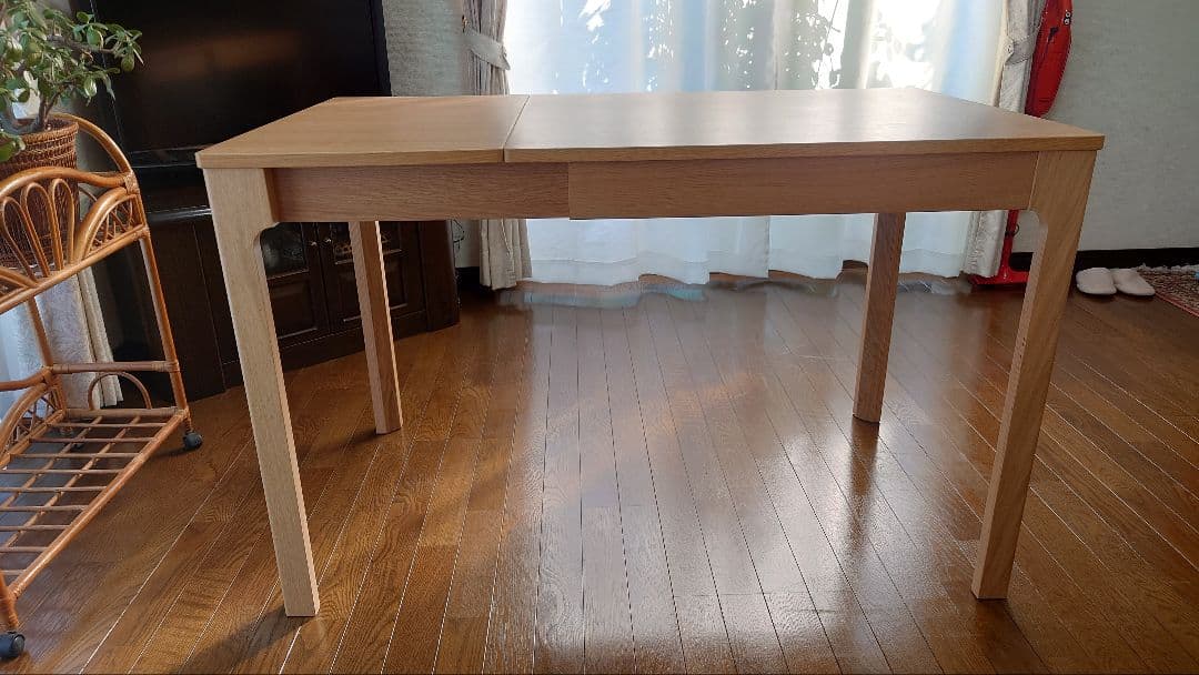 IKEA、オーク調、伸長式テーブル:エーゲダレーン（テーブルのみ)
