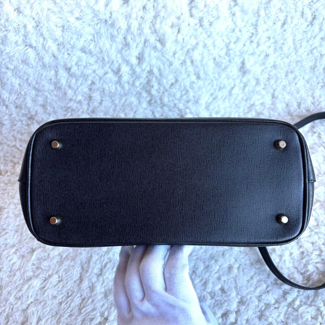 美品【FURLA フルラ】ハンドバッグ ショルダーバッグ 2wayバッグ レザー