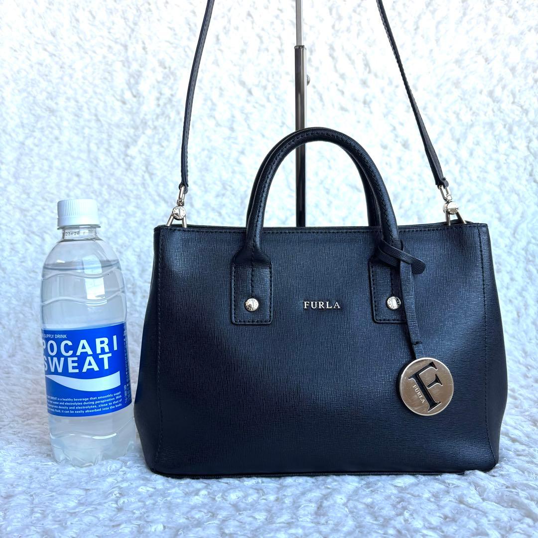 美品【FURLA フルラ】ハンドバッグ ショルダーバッグ 2wayバッグ レザー