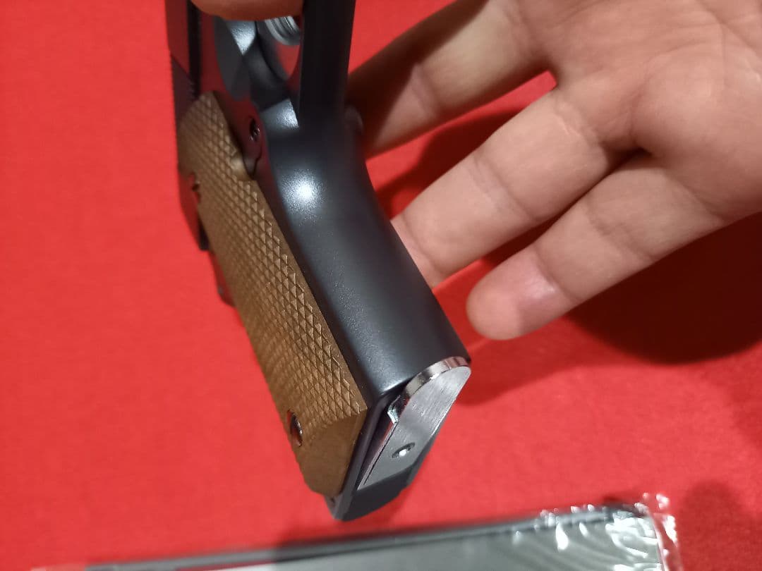 オリジナルペイント　東京マルイ　デトニクス　45