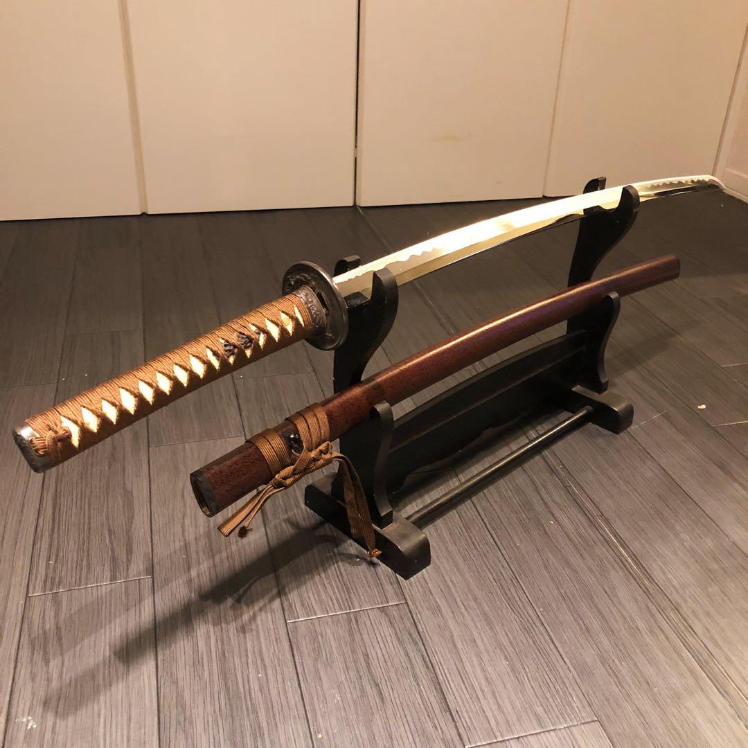 高級模造刀　高級居合刀　太刀　　本研波刃　亜鉛合金　茶拵え