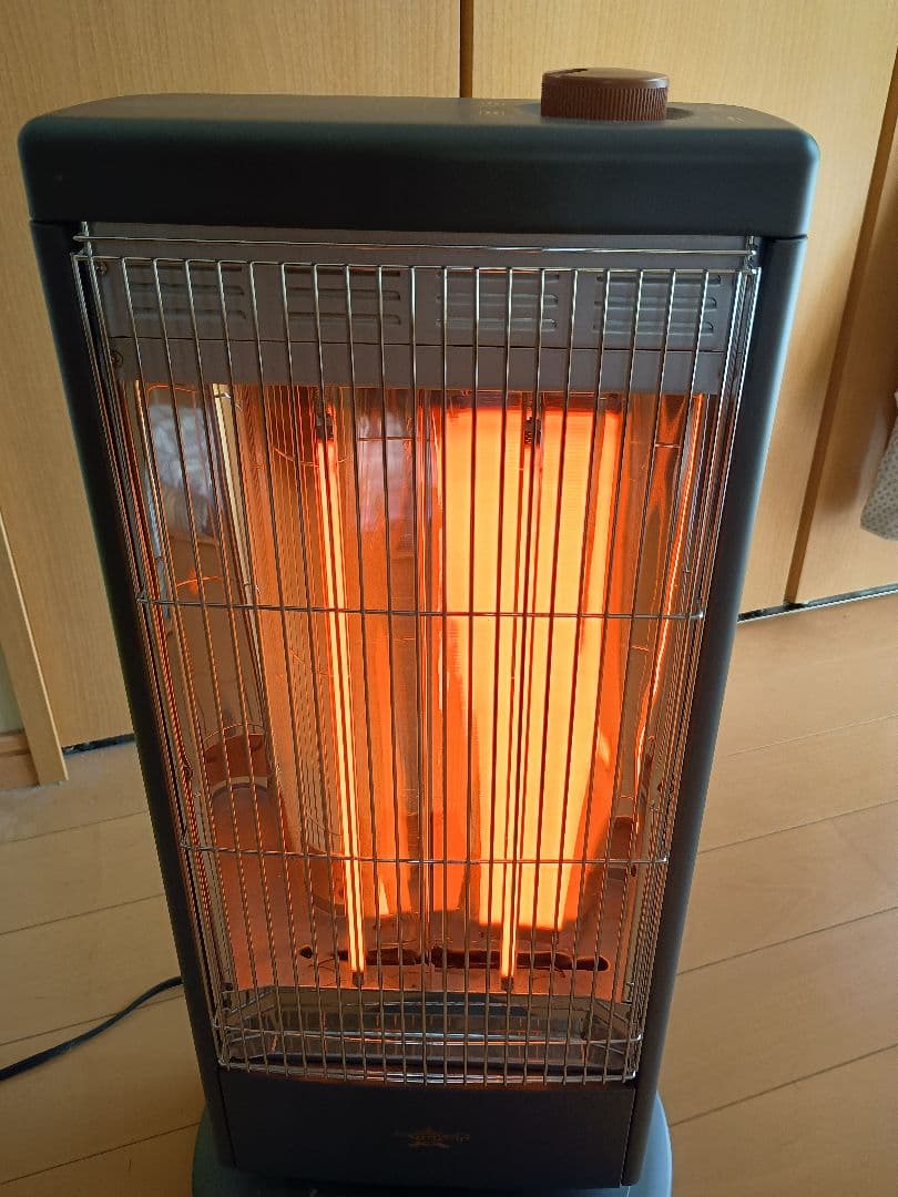 Aladdinアラジン ヒーター AEH-G100C 2023年製 遠赤グラファイトヒーター ダークグレー AEH-G100C-HD [グラファイト