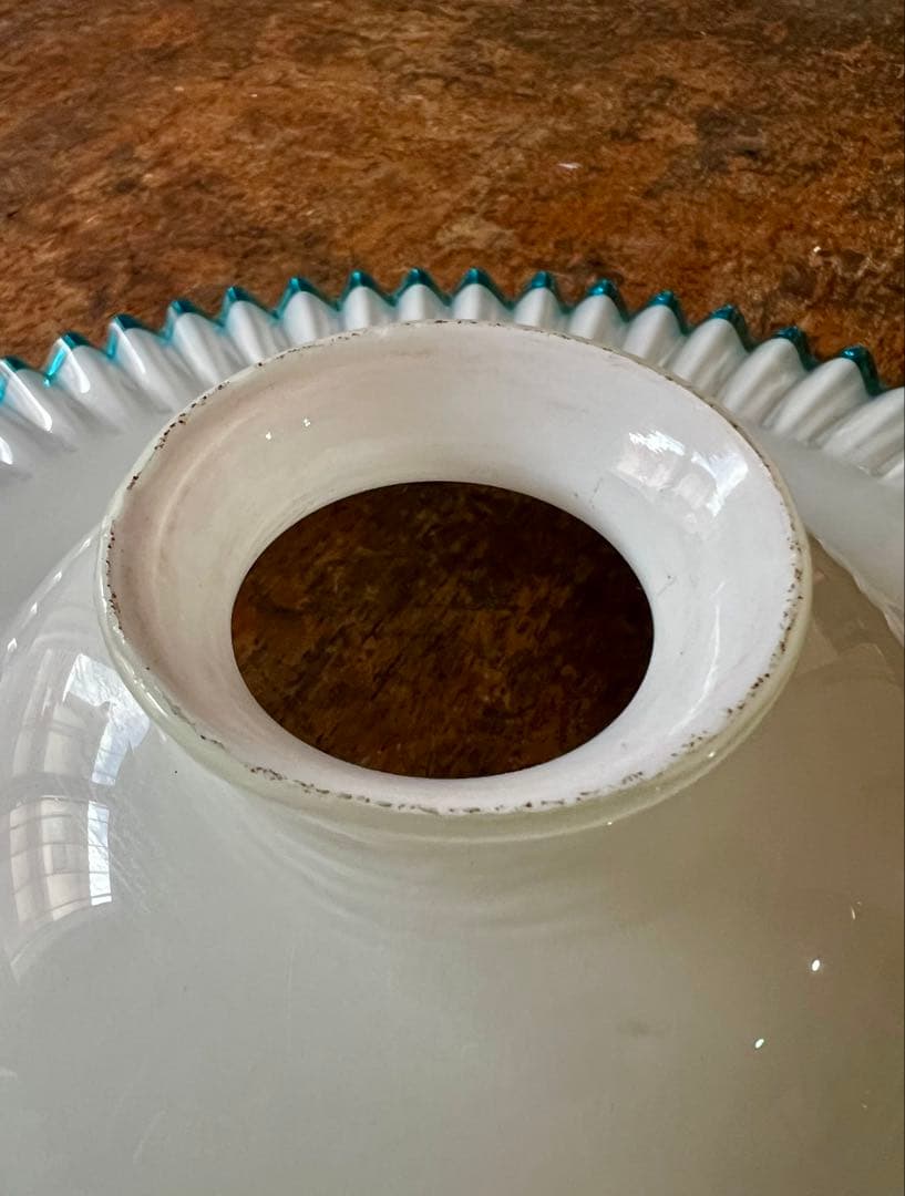 大正ロマン 青縁ギザ波 電笠 シェード 和ガラス アンティーク 古道具 洋館