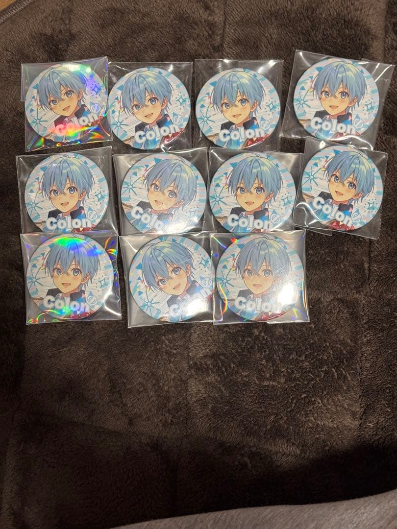 ころんくん 缶バッジ 等身（2022 Spring ver.!!） - メルカリ