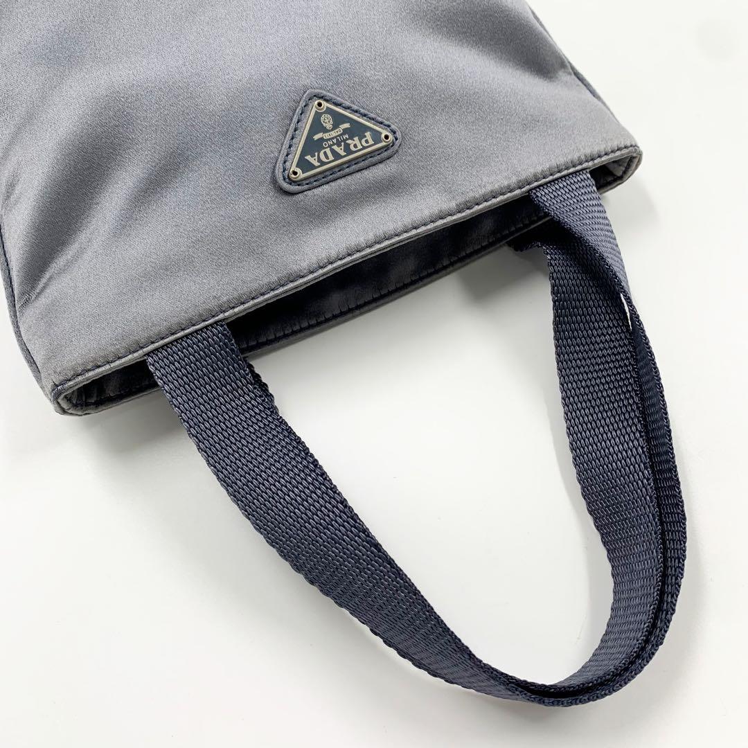 【✨極美品✨】プラダ ミニハンドバッグ 三角ロゴ ナイロン メタリックブルー