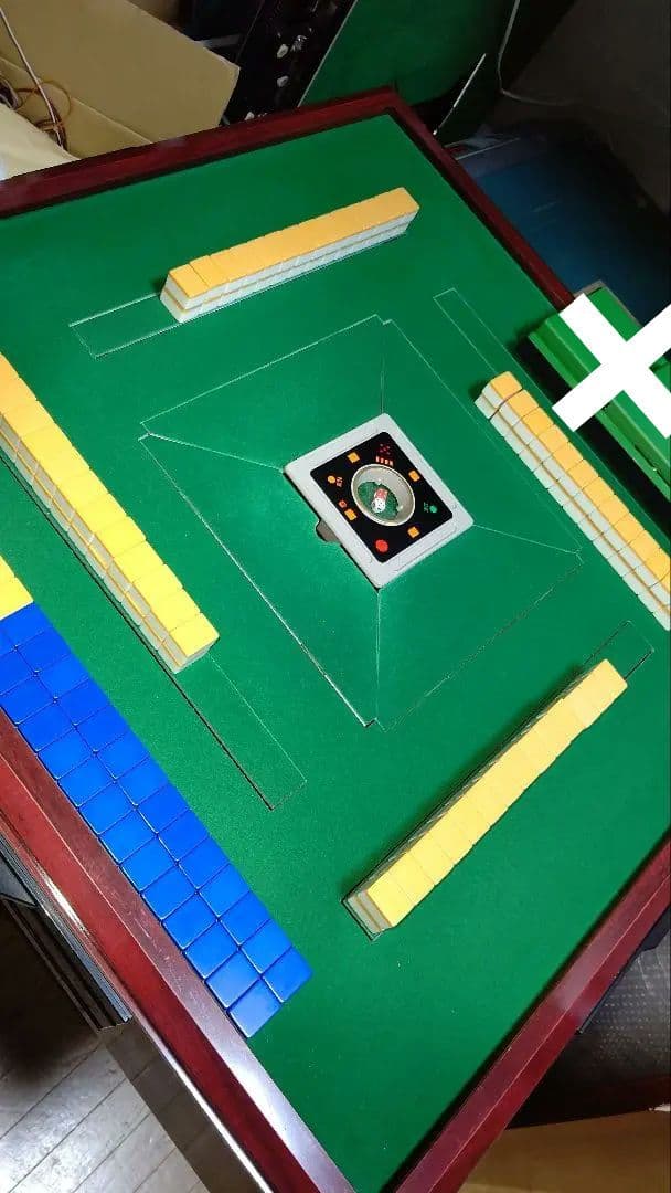 メルカリ】全自動麻雀卓 アモスGABIN 雀ピォン枠 - メルカリ