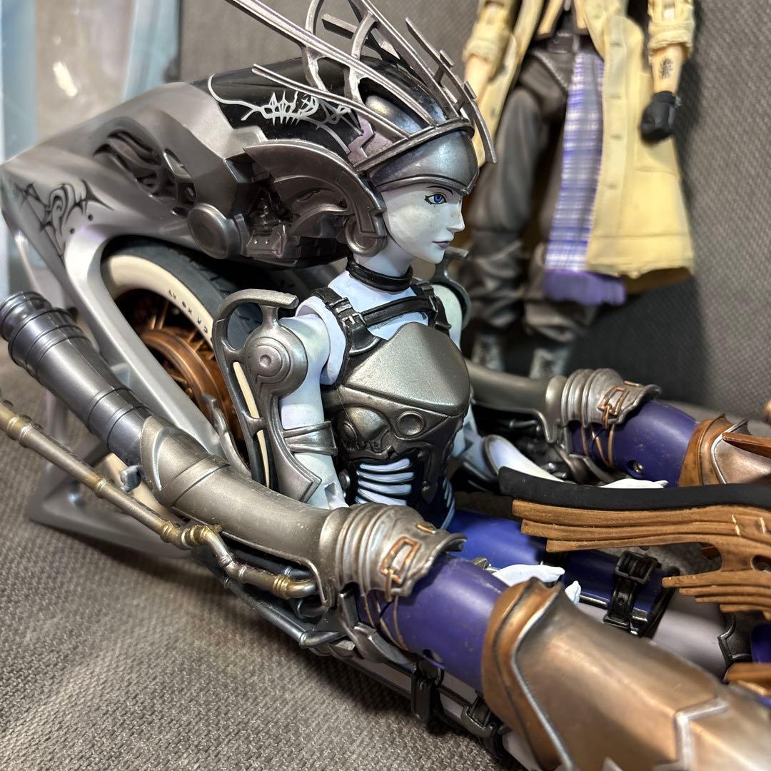 FINAL FANTASY XIII Play Arts 改 フィギュア