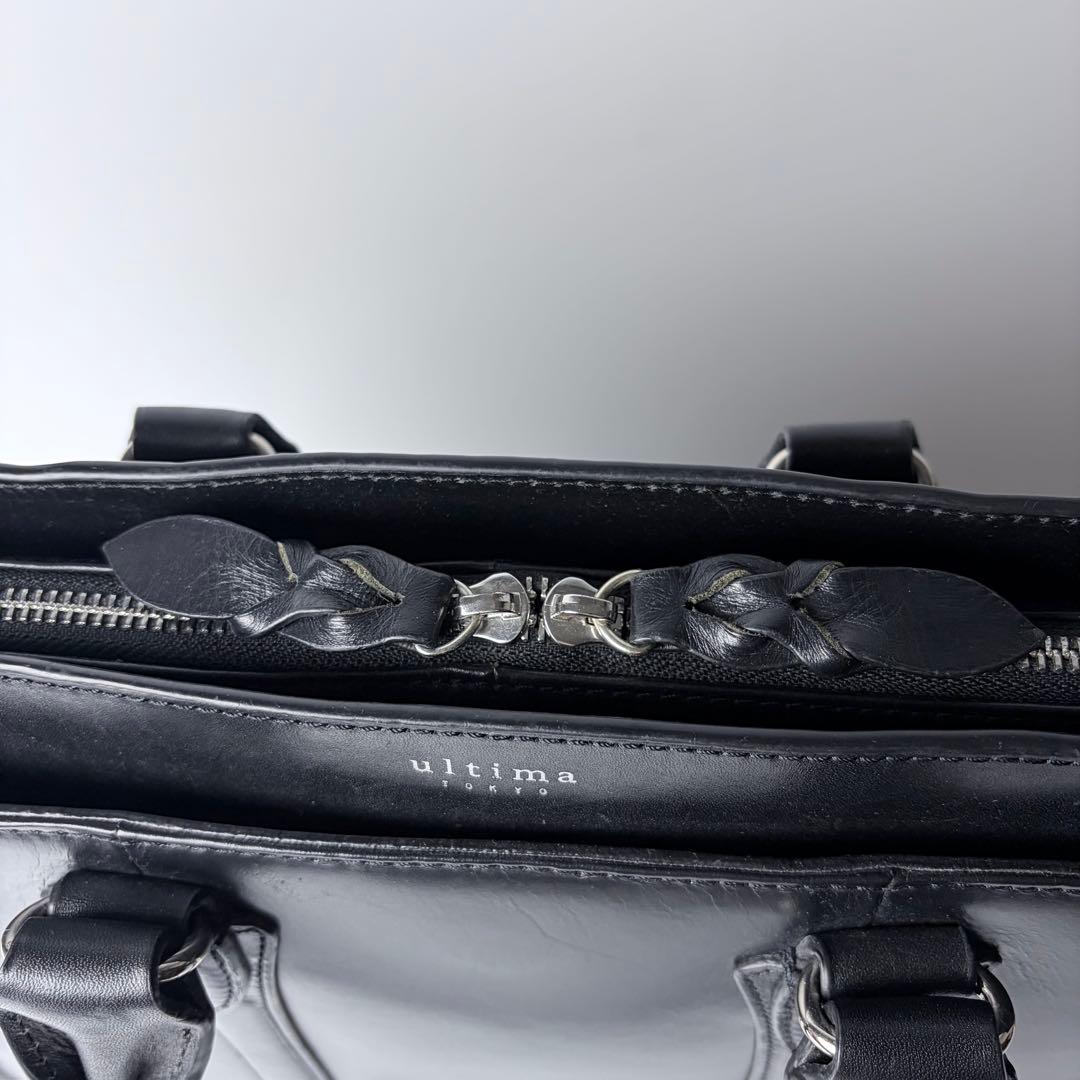 【美品】ウルティマトーキョー　ビジネスバック　ブリーフケース　A4可　レザー
