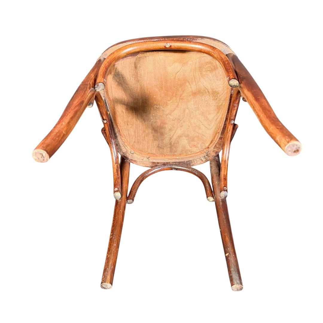 HR780 【マイナスネジ多用】 古いベントウッドチェア