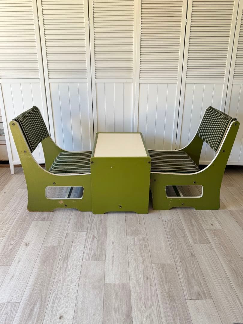 ①ソファ椅子 昭和レトロポップ ソファ テーブル セット グリーンストライプ