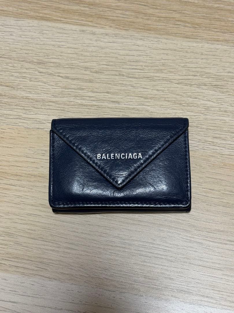 BALENCIAGA ネイビー 三つ折り財布 バレンシアガ - メルカリ