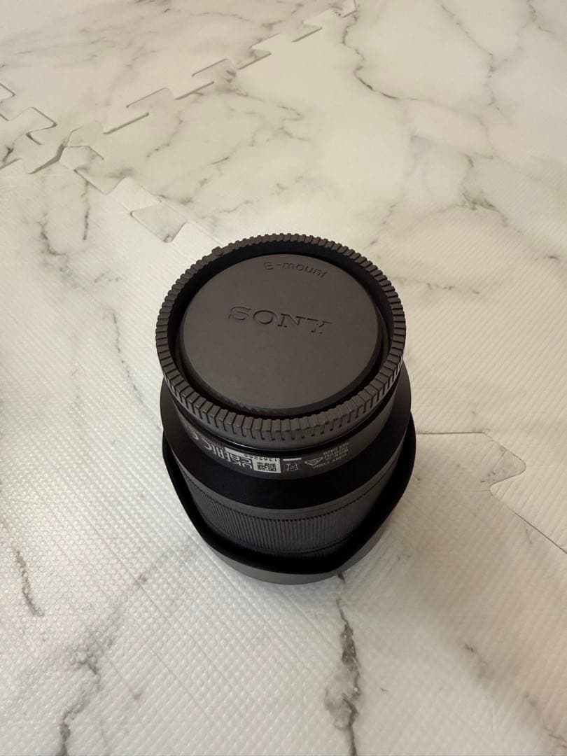 SONY FE 28-70mm F3.5-5.6 OSS 美品