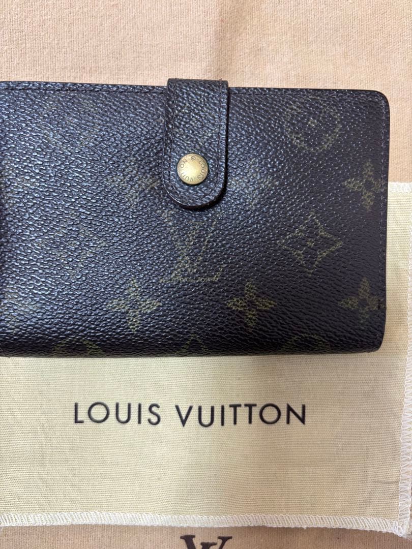 R*E様 LOUIS VUITTON 二つ折り財布 モノグラム　ポルトモネビエヴ