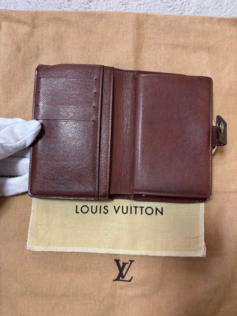 R*E様 LOUIS VUITTON 二つ折り財布 モノグラム　ポルトモネビエヴ