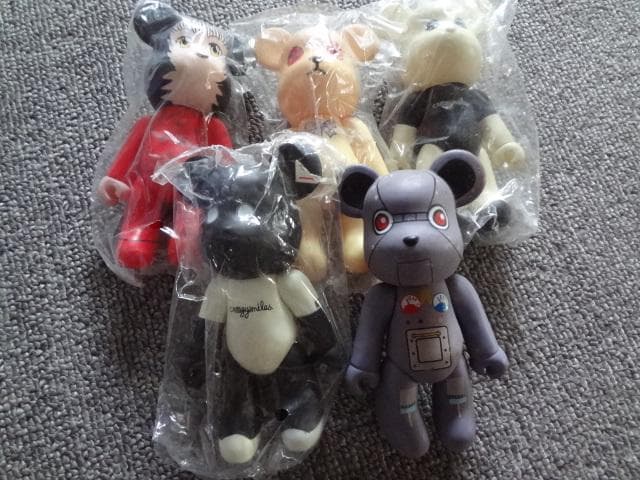 キューブリック　フィギュア５体セット