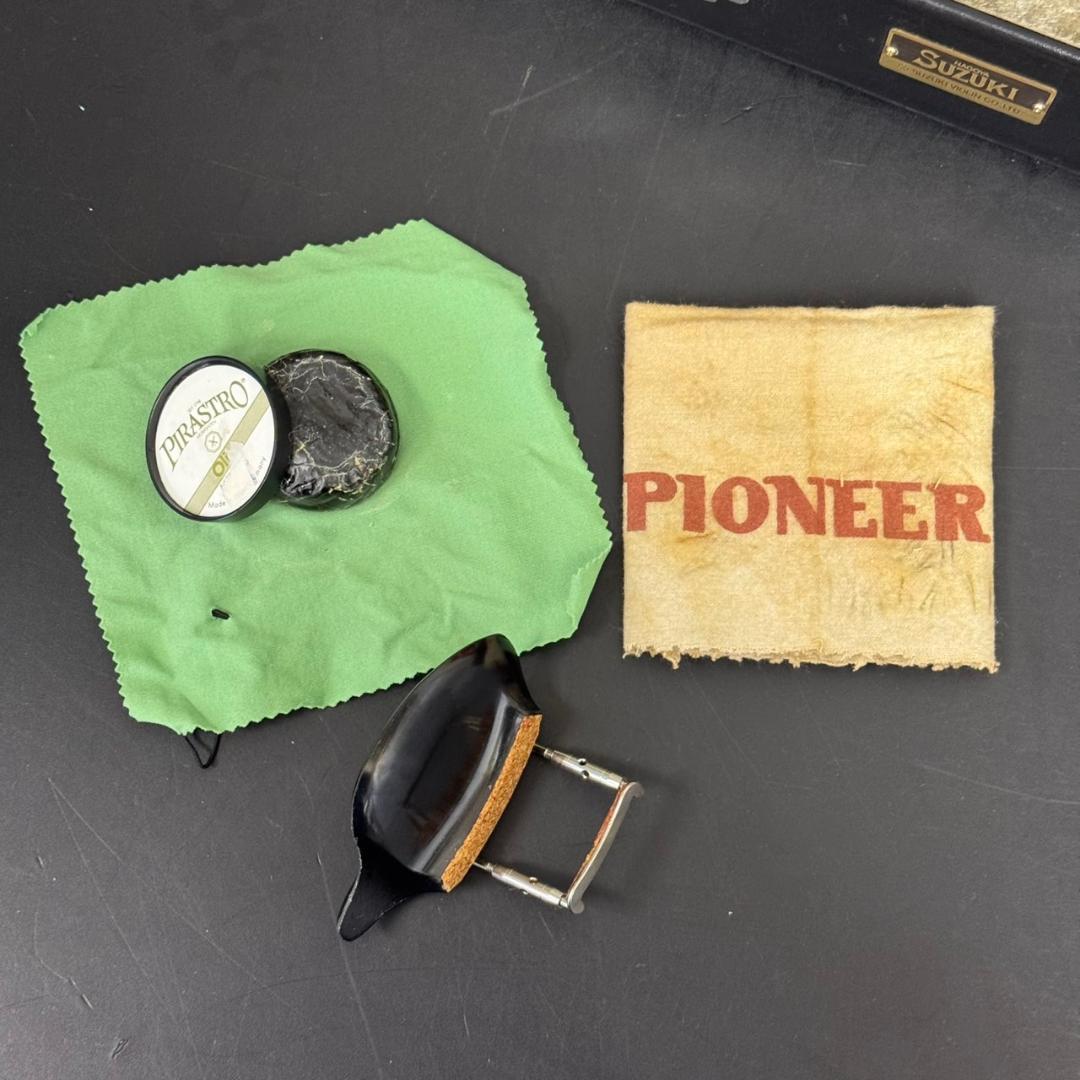 ☆スズキバイオリン　SUZUKI　1/4　No.220　1990　ケース付き