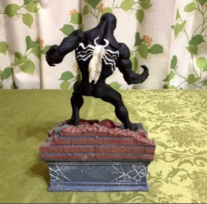 スパイダーマン ヴェノム　フィギュア