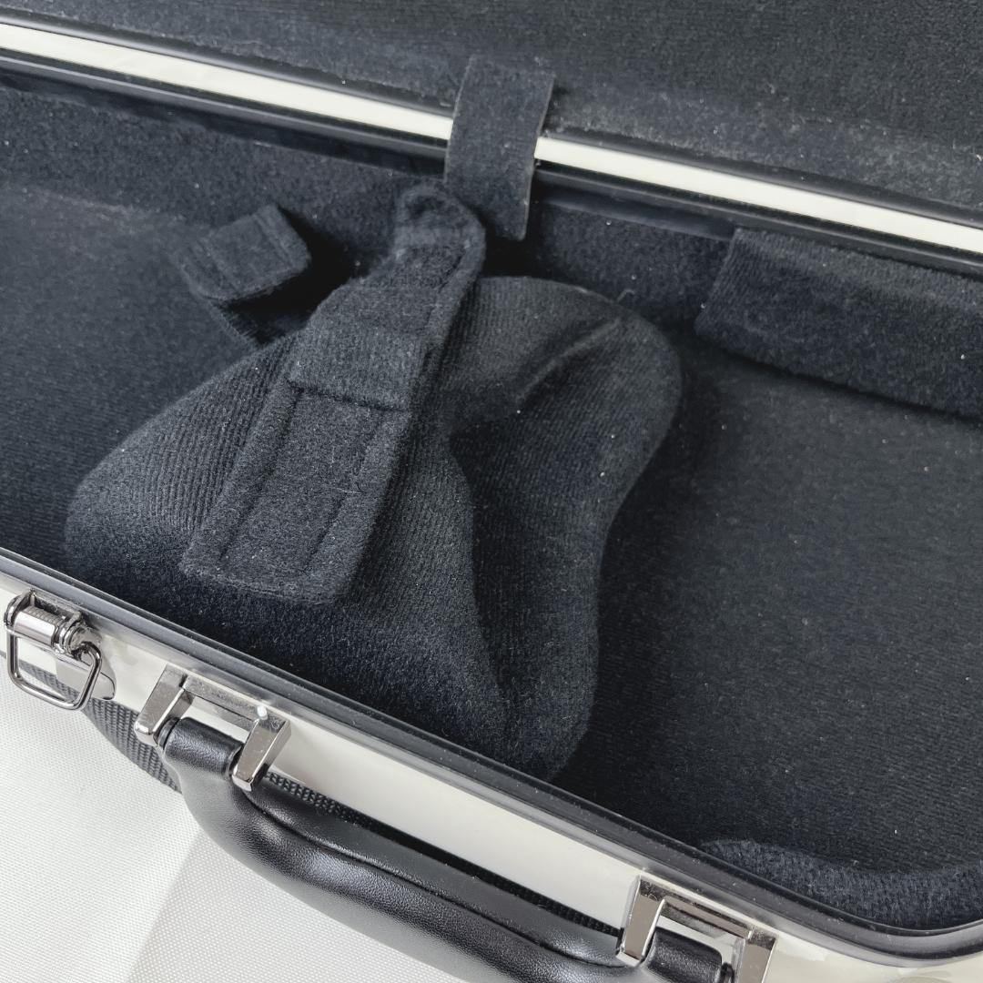 イーストマン　J.W. Eastman バイオリンケース ホワイト　4/4サイズ