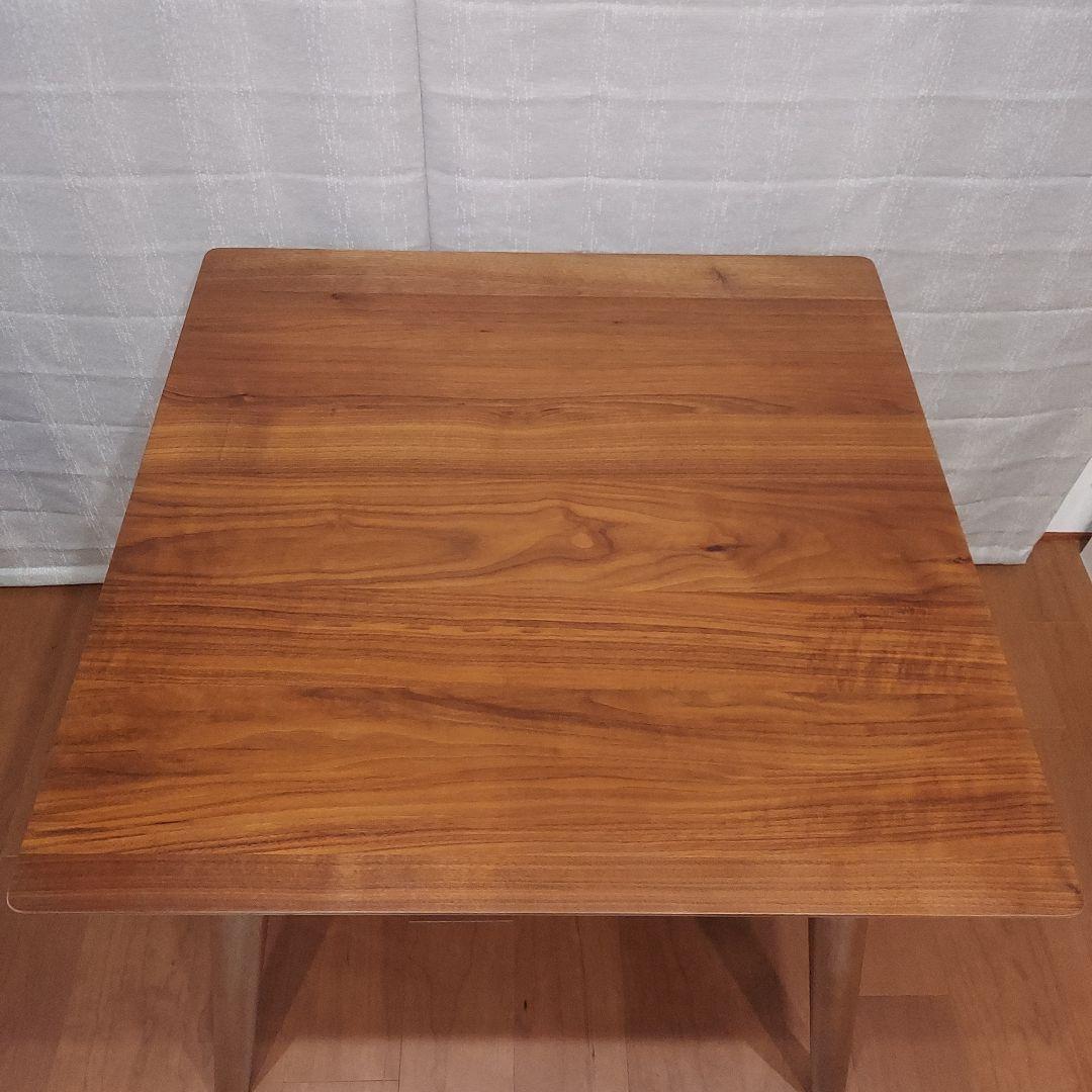 ニトリ　ウォールナットダイニングテーブル