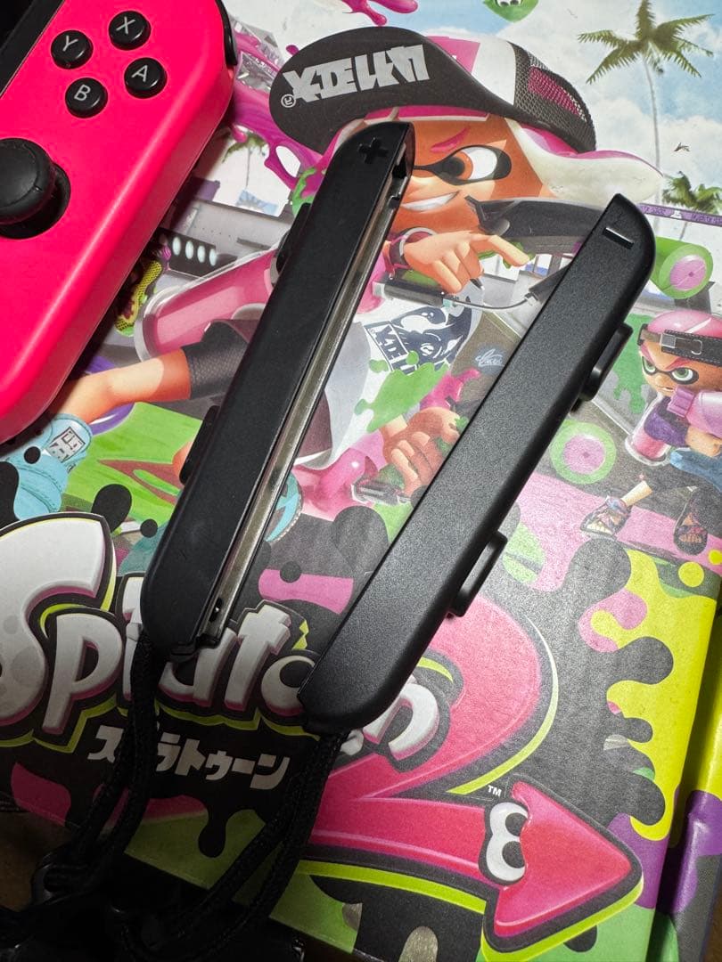 Nintendo Switch 本体 赤・緑　ハードケース付き