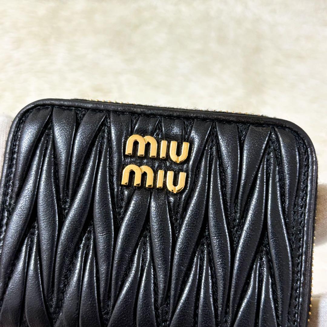 現行【未使用級】ミュウミュウ マテラッセ ケース カードケース ブラック