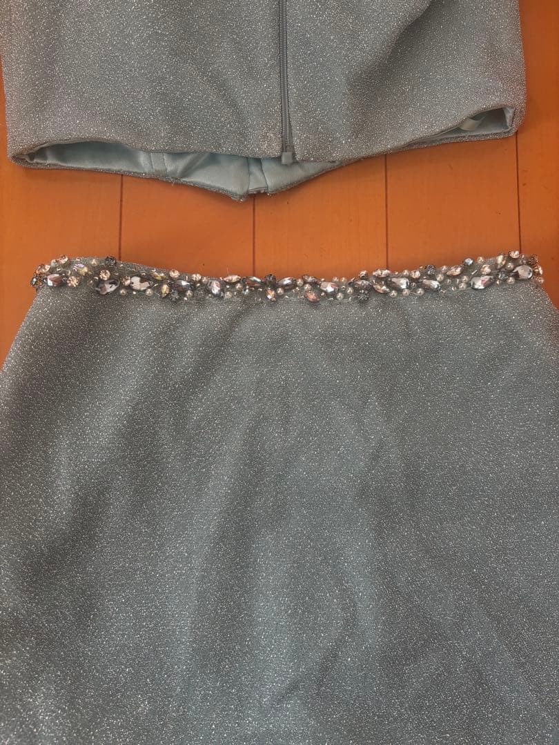 IRMA シルバー ビーズ装飾 オフショルダードレスセット